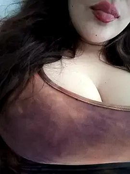 AdharaLujan on StripChat