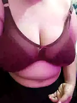 Adiba_2 on StripChat