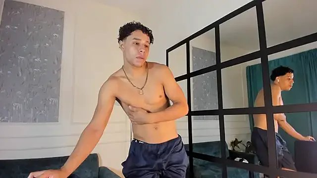 Adrian_Volt on StripChat