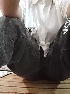 ahoa_Tk on StripChat