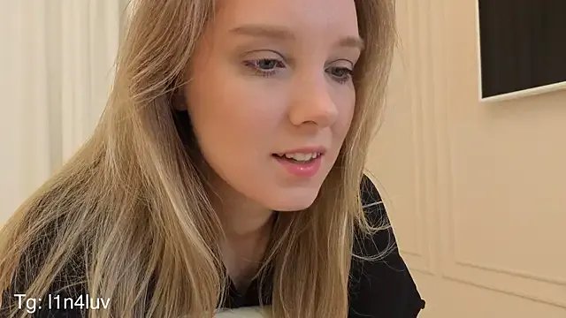 AIicaparkerc on StripChat