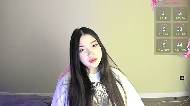 Aiko_mainee on StripChat