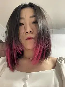 Freechat AikoYamada on StripChat