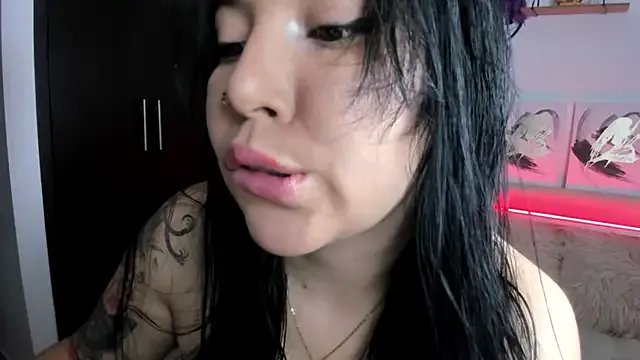 AilynRed on StripChat