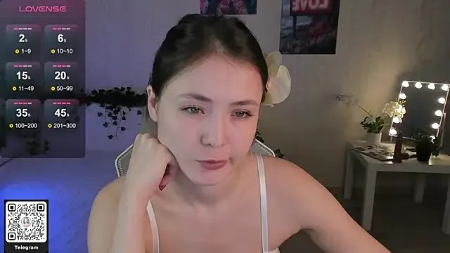 Akemila on StripChat