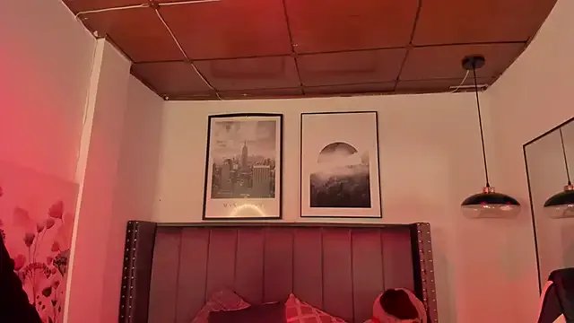 Alaia_Carter on StripChat