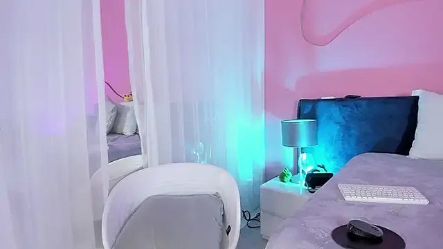 Alaia_Manson on StripChat