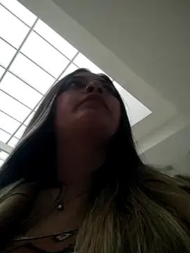 alana_69 on StripChat