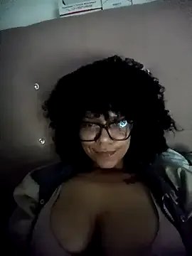 Ale_xandra on StripChat