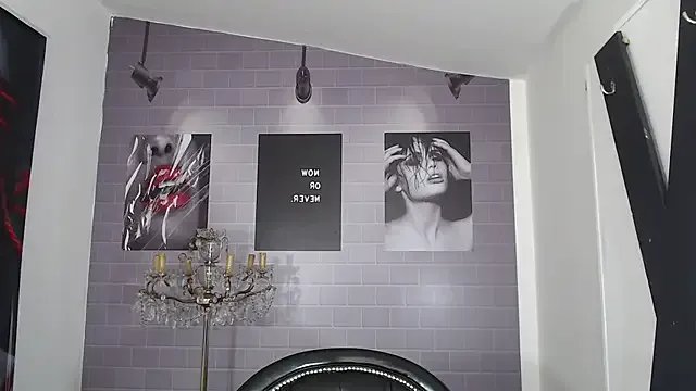 aleesha_cameron02 on StripChat