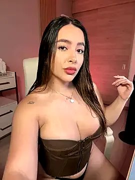 Alessia-miller_ on StripChat