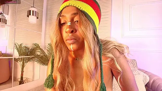 alessia_moon1 on StripChat