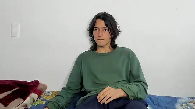 alex_connorr on StripChat