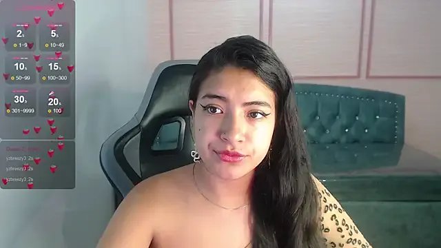 alexa_romero_t on StripChat