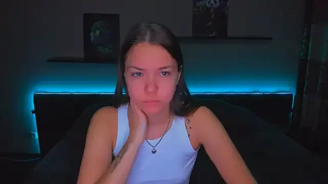 AlexaBarkley on StripChat