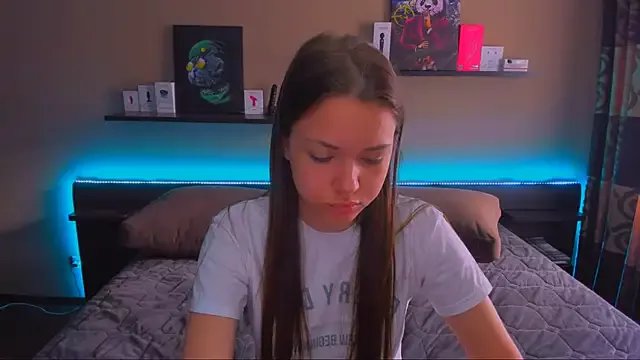 AlexaBarkley on StripChat