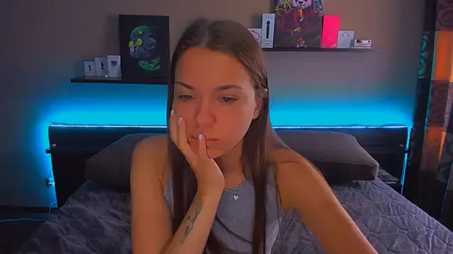 AlexaBarkley on StripChat