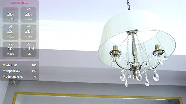 AlexaFaye on StripChat