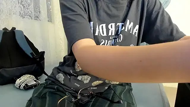 AlexaFoxy18 on StripChat