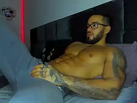 Freechat Alexander_Martines on StripChat