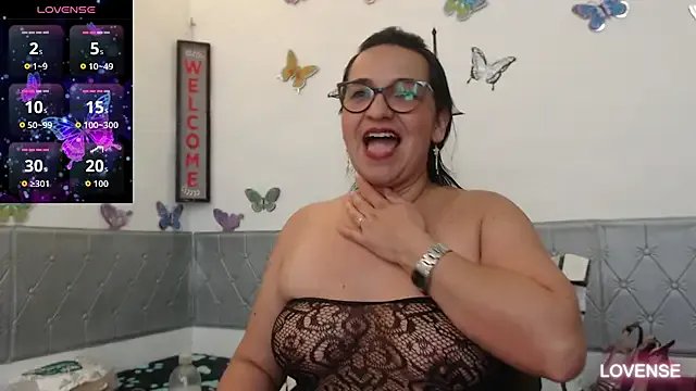 AlexaUllahX on StripChat