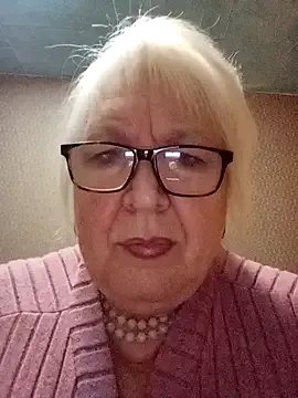 Alexia64231 on StripChat