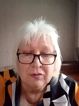 Alexia64231 — Freechat on StripChat