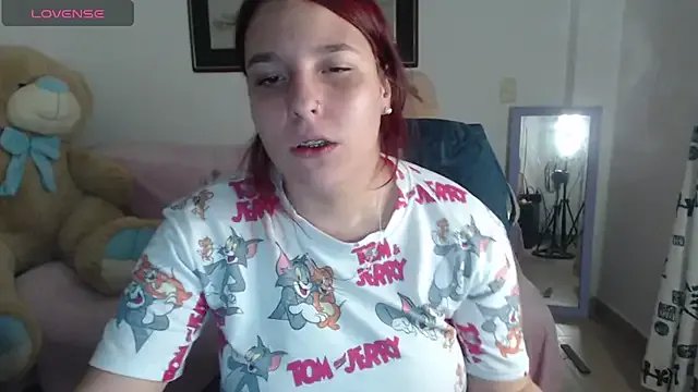 alexia_87 on StripChat