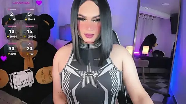 alexia_mattel on StripChat