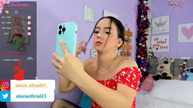 Alexia_Sweet_x on StripChat