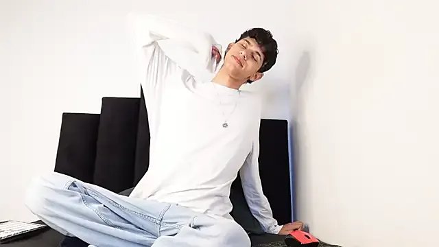 alexmark_ on StripChat