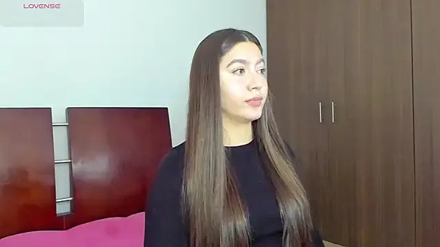 alice-love1 on StripChat