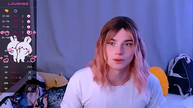 Alice_Hells on StripChat