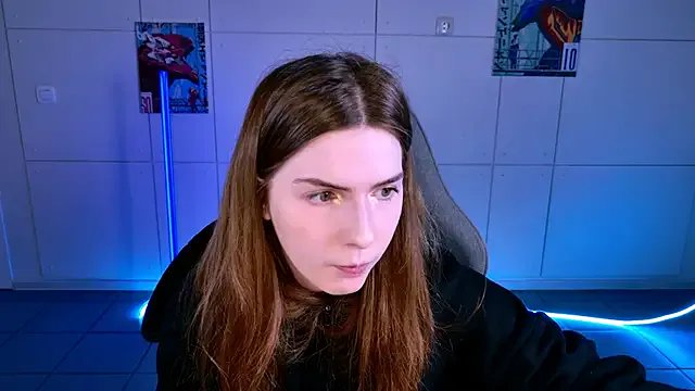 AliceCUNTach on StripChat