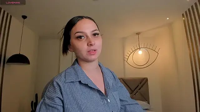 AliceHarper_ — Oil Ass + Fingering Ass