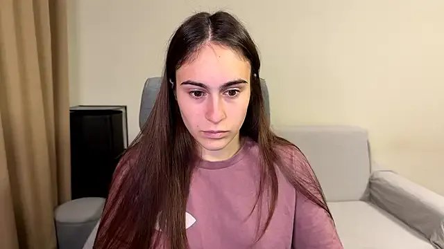 AliceKolltt on StripChat