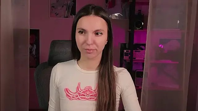 AliceLidell — tease with shoulders