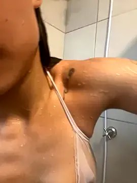 AliceStone19 on StripChat