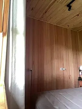 AliceStone19 on StripChat