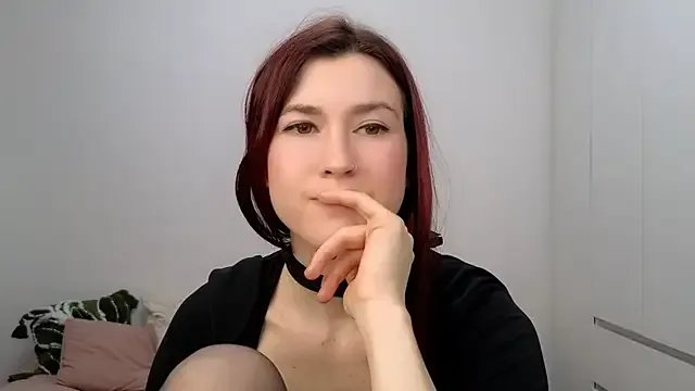 AliciaNewell on StripChat