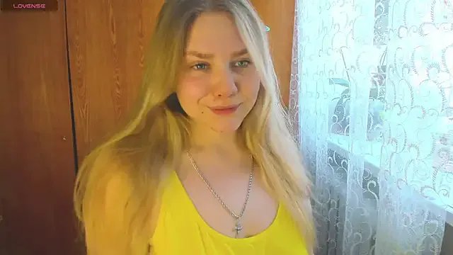 AlinaMors on StripChat