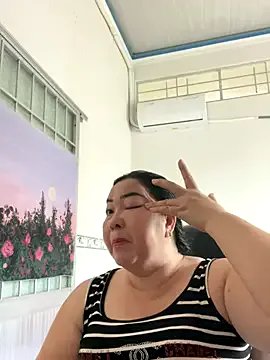 Alinat_ on StripChat