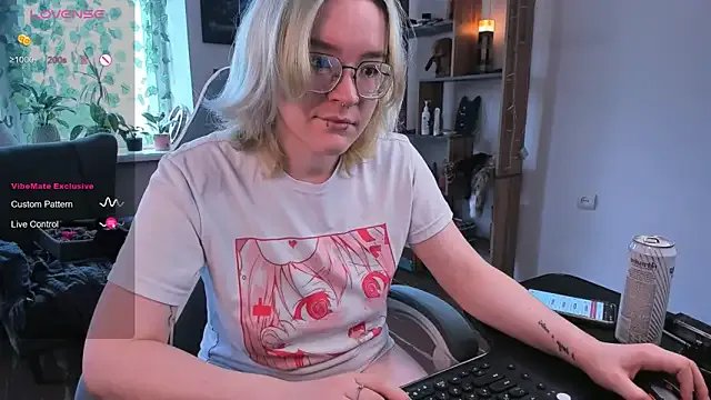 alisahug on StripChat