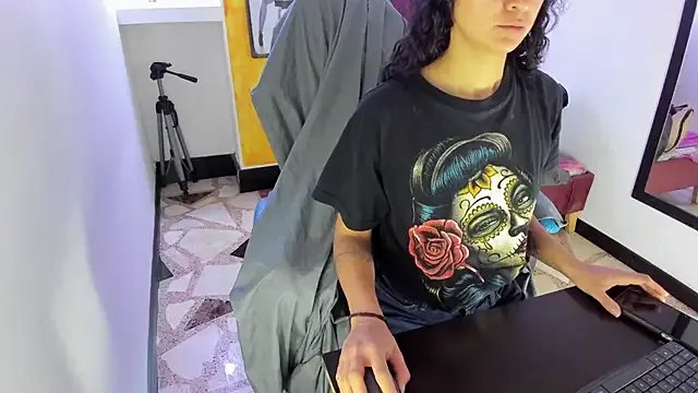 alison_moon7 on StripChat