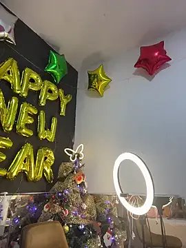 AlisonHoot69 on StripChat