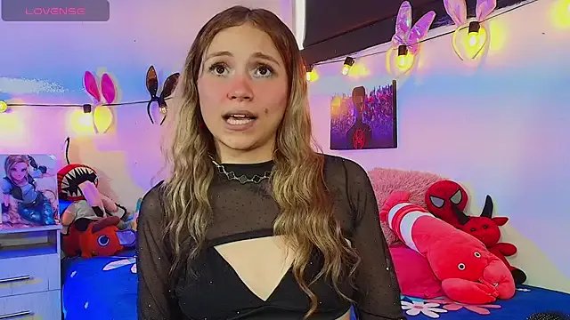 alisson_zafiro_ on StripChat