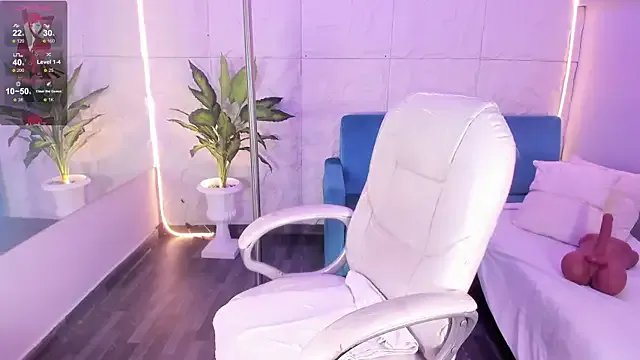 AlissonHarperr on StripChat