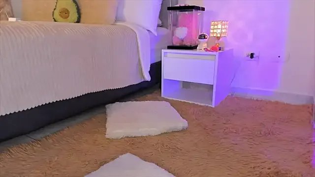 Freechat Alissonroses on StripChat