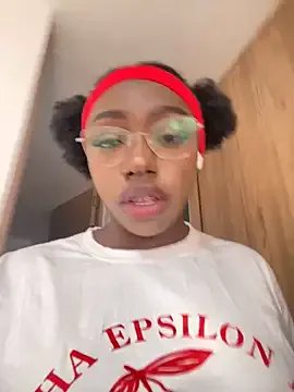 alissradiante1 on StripChat