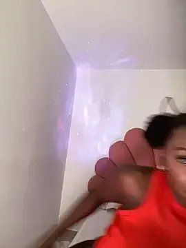 alissradiante1 on StripChat